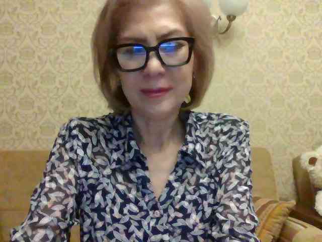 ElegantLady00 webcam