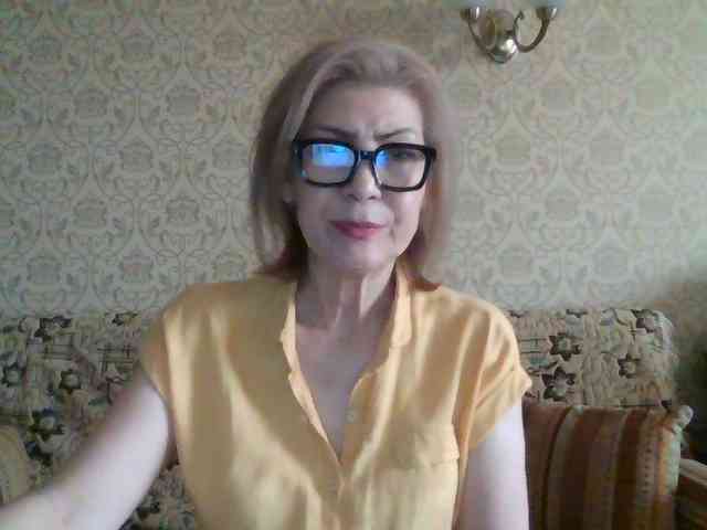 ElegantLady00 webcam