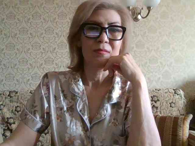 ElegantLady00 webcam
