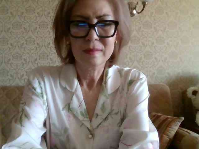 ElegantLady00 webcam
