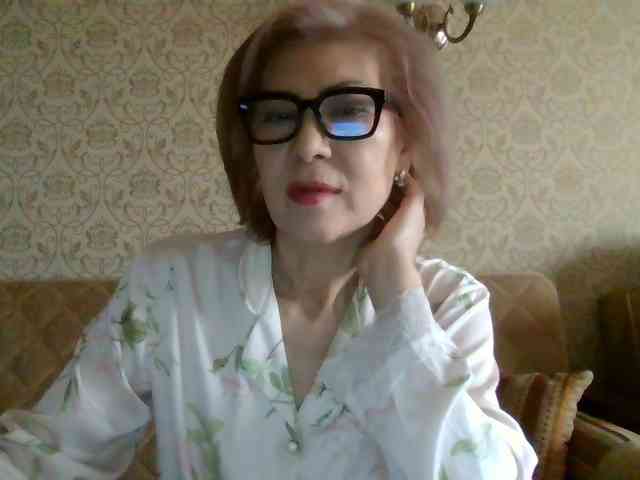 ElegantLady00 webcam