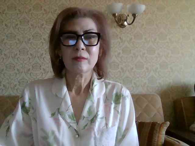 ElegantLady00 webcam