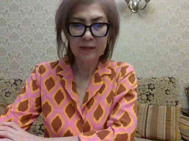 ElegantLady00 webcam