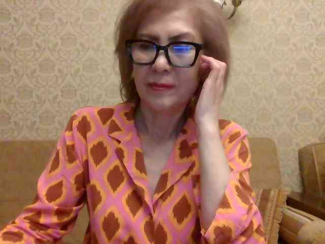 ElegantLady00 webcam