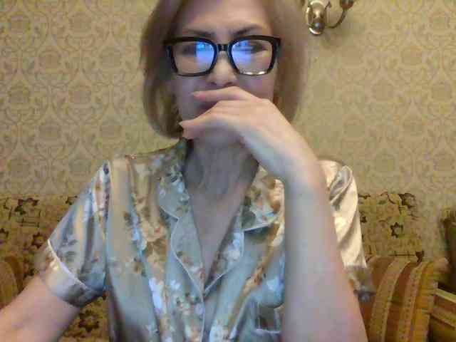 ElegantLady00 webcam