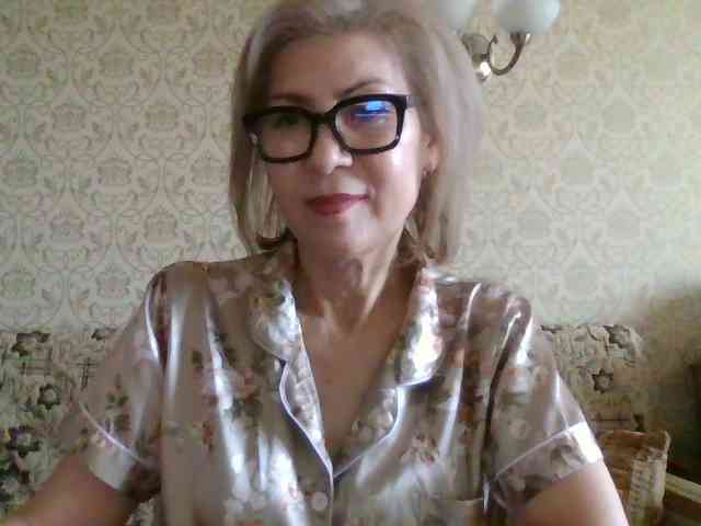 ElegantLady00 webcam