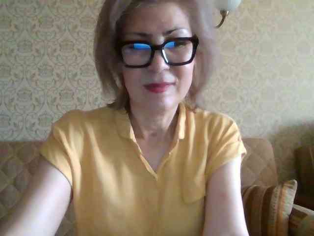 ElegantLady00 webcam