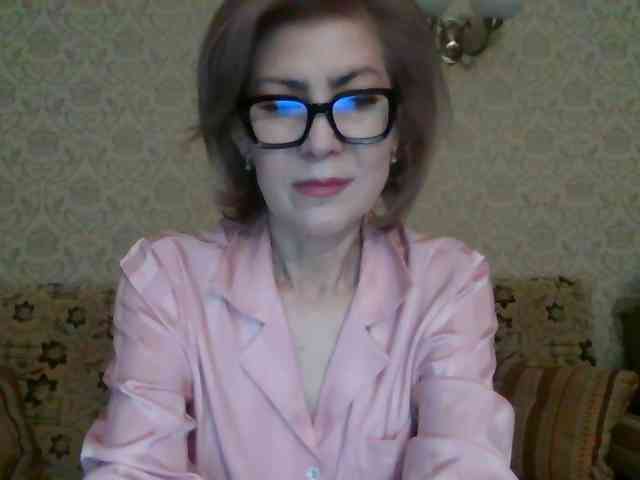 Elegant00Lady Elegant00Lady