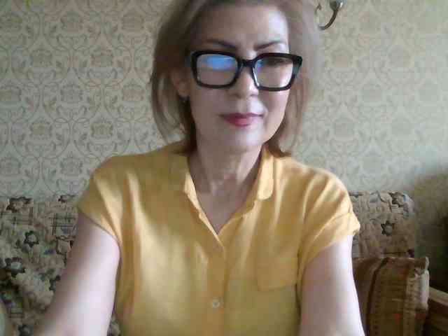 ElegantLady00 webcam