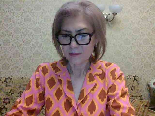 ElegantLady00 webcam