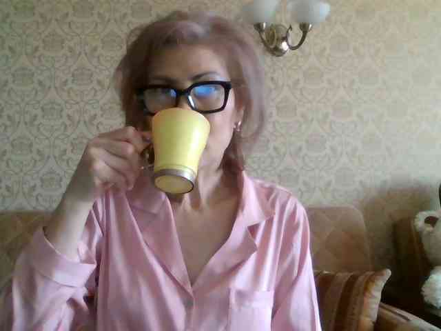 ElegantLady00 webcam