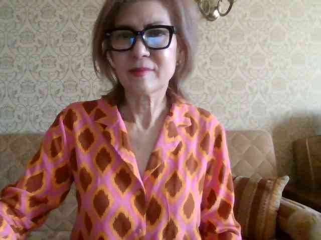ElegantLady00 webcam