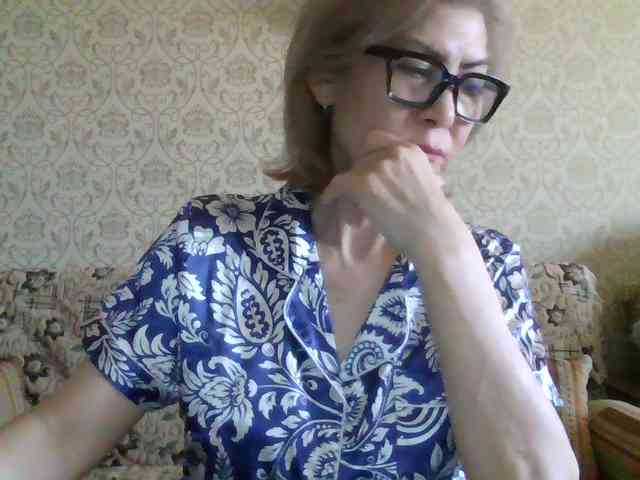 ElegantLady00 webcam