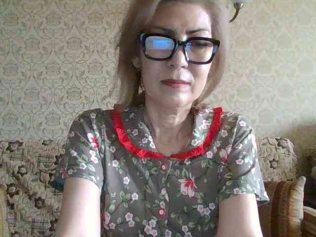 ElegantLady00 webcam
