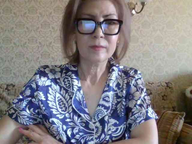 ElegantLady00 webcam