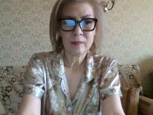 ElegantLady00 webcam