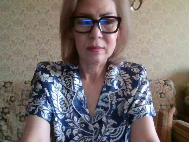 ElegantLady00 webcam