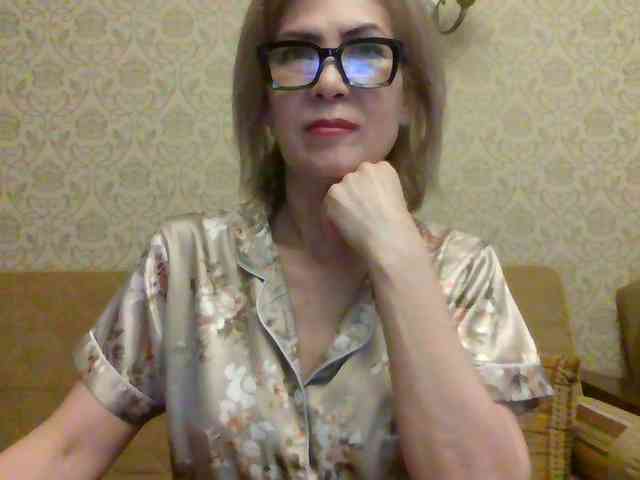 ElegantLady00 webcam