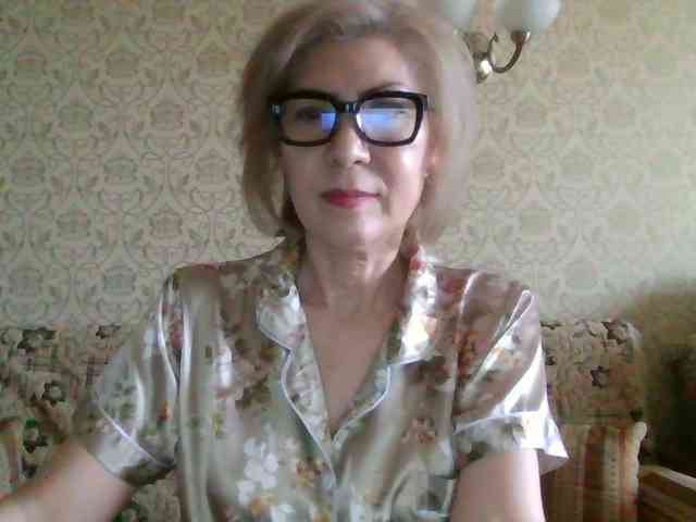 ElegantLady00 webcam