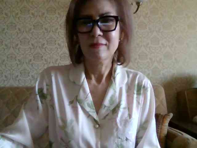 ElegantLady00 webcam