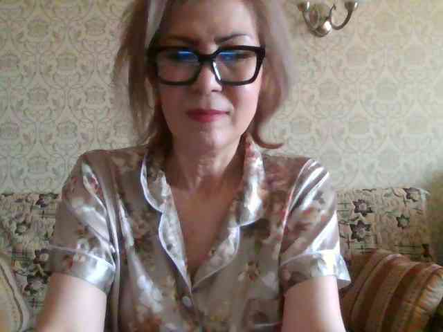 ElegantLady00 webcam