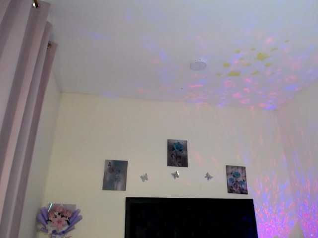 julietamanson1 live cam on BongaCams