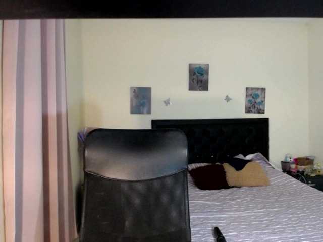 julietamanson1 live cam on BongaCams