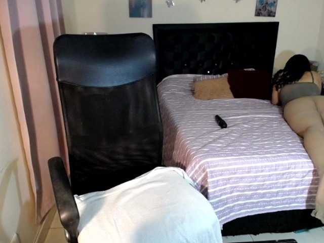julietamanson1 live cam on BongaCams