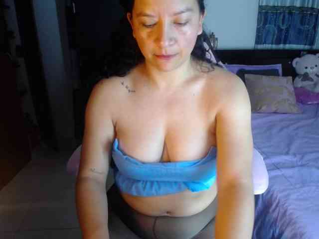 julietamanson1 webcam