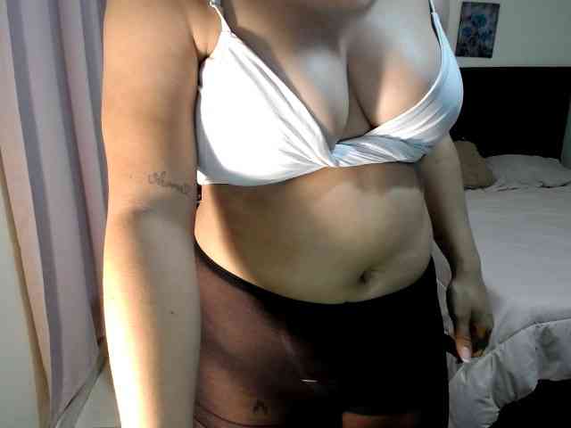 julietamanson1 webcam