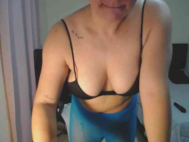 julietamanson1 webcam