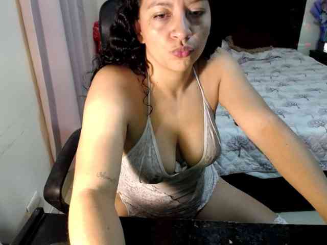 julietamanson1 webcam