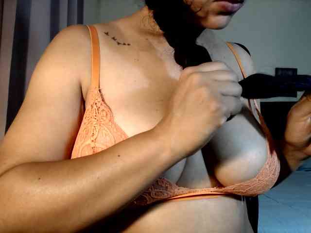 julietamanson1 webcam