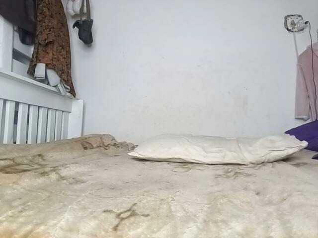 CleavageKING's BongaCams show and profile