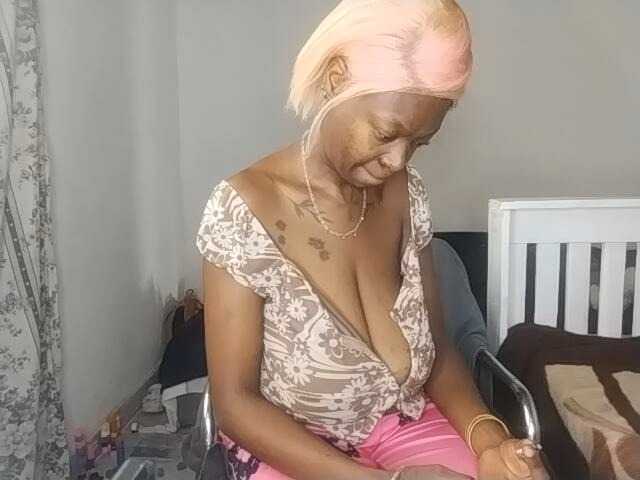 CleavageKING