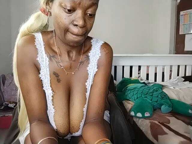 Preview of instag_tittymonroe