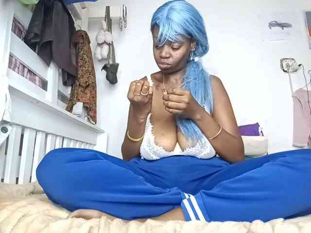 InstaG_TittyMonroe webcam