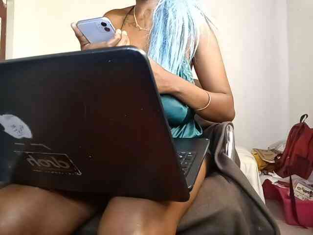 InstaG_TittyMonroe webcam