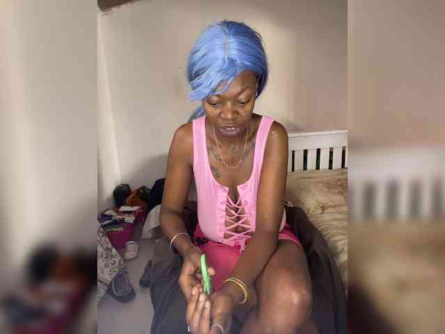 InstaG_TittyMonroe webcam