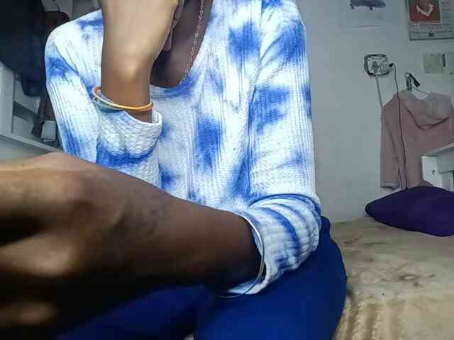 InstaG_TittyMonroe webcam