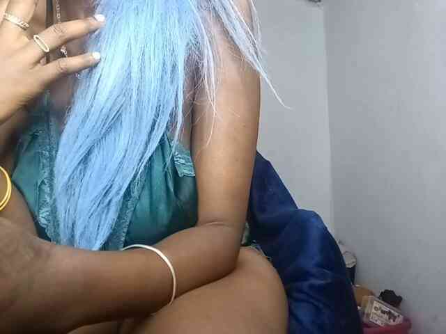 InstaG_TittyMonroe webcam