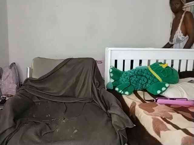 InstaG_TittyMonroe webcam