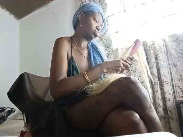 InstaG_TittyMonroe webcam