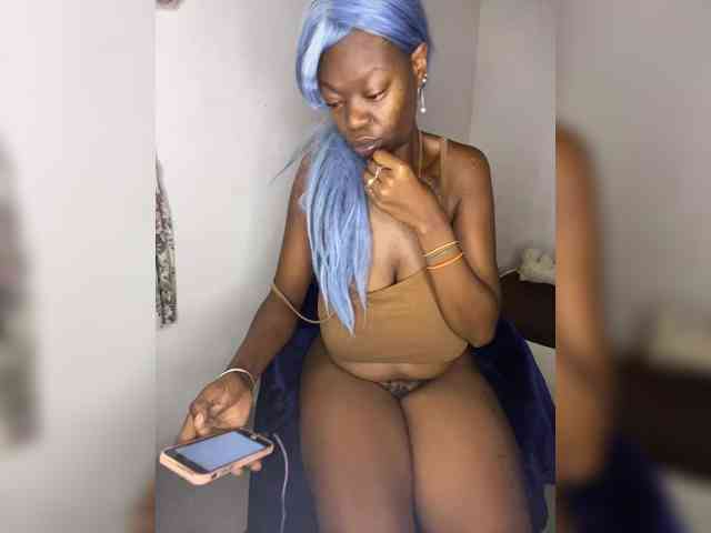 InstaG_TittyMonroe webcam