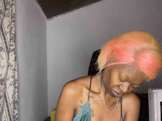 InstaG_TittyMonroe