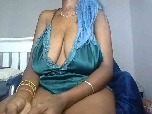InstaG_TittyMonroe webcam