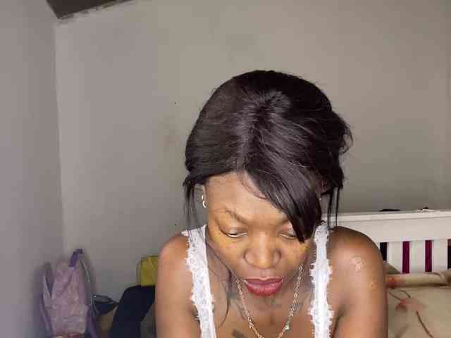 InstaG_TittyMonroe webcam