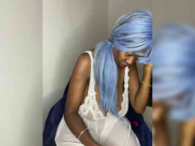 InstaG_TittyMonroe webcam