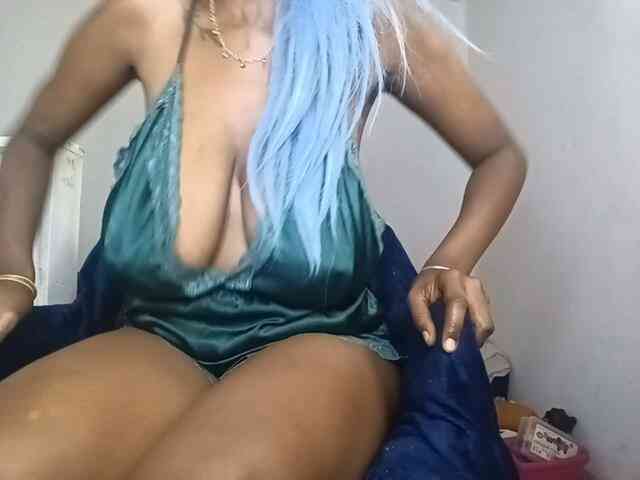 InstaG_TittyMonroe webcam