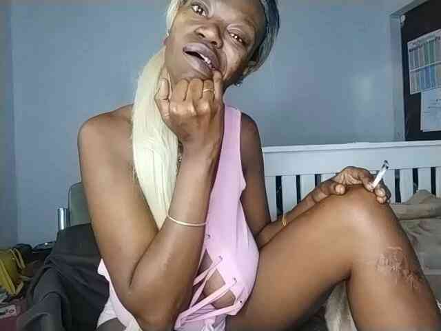 InstaG_TittyMonroe webcam